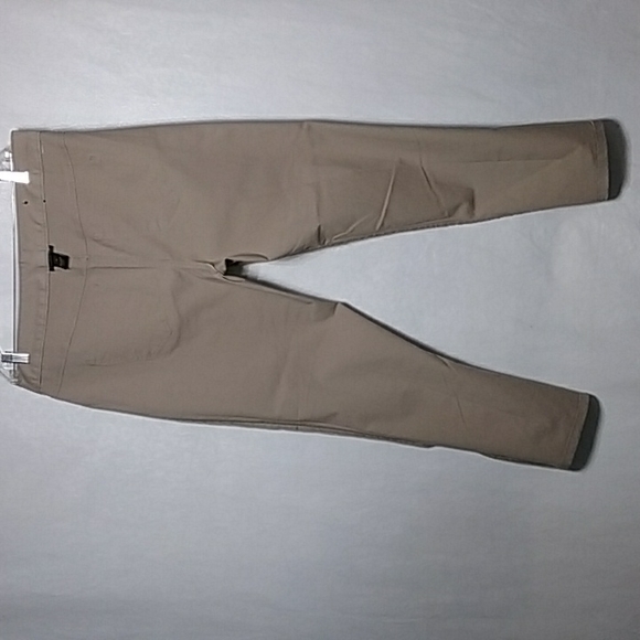 Lane Bryant women's khaki pants size 18 - Picture 6 of 7